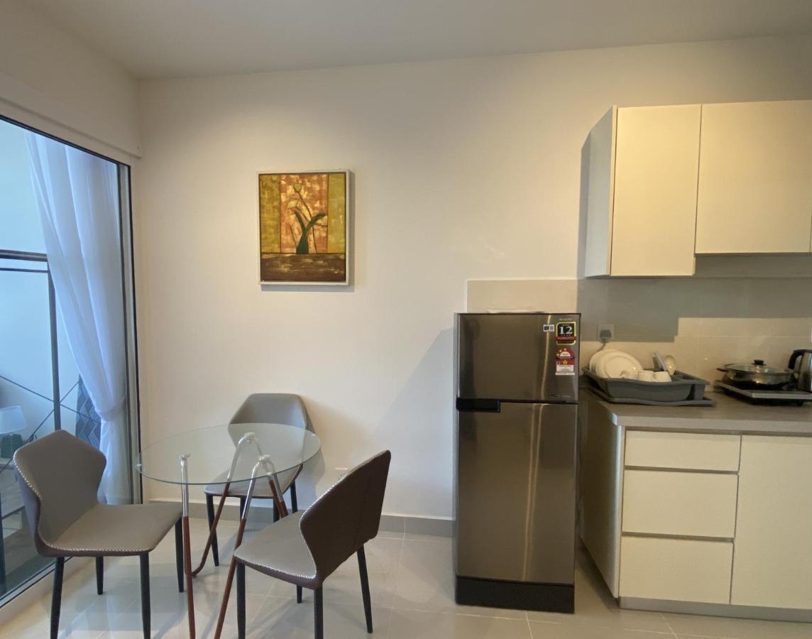 The Shore By Alawa Homes Apartment