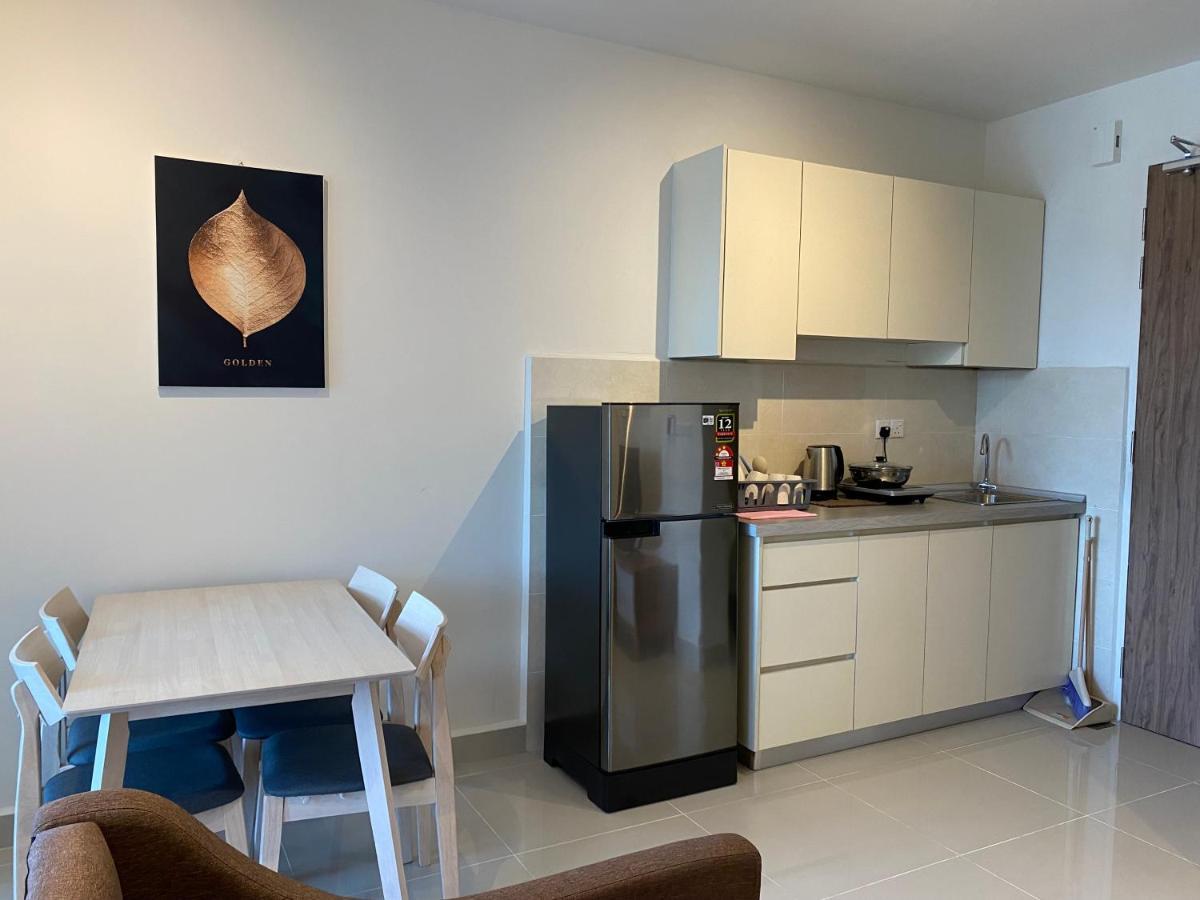 The Shore By Alawa Homes Apartment