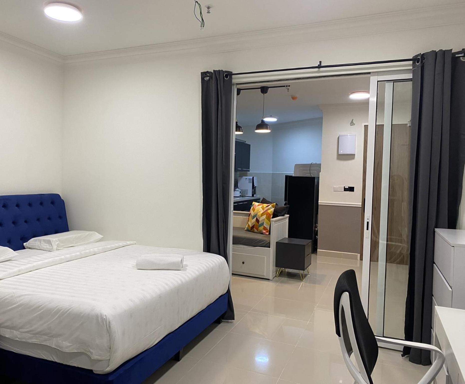 The Shore By Alawa Homes Apartment